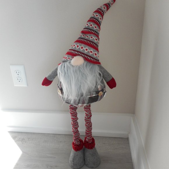 No Eyes Gnomes, Set of 2, Winter Jam Stretch - Picture 5 of 6